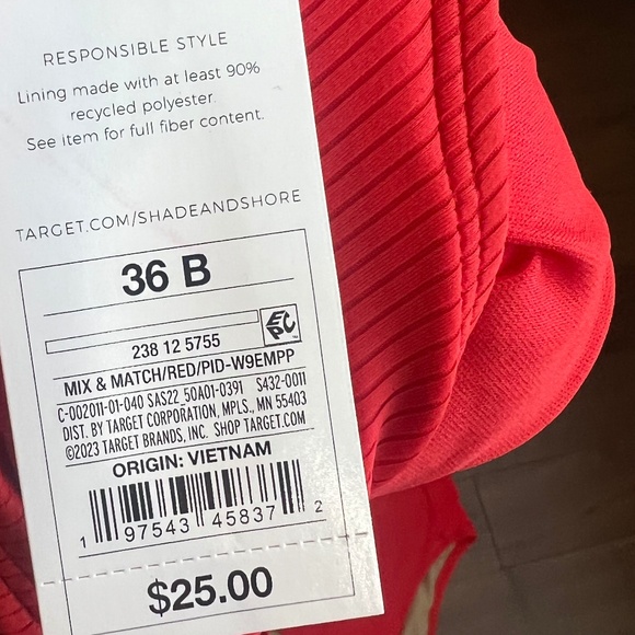 Target underwire bikini top with high waisted bottoms (never worn) - Picture 3 of 4